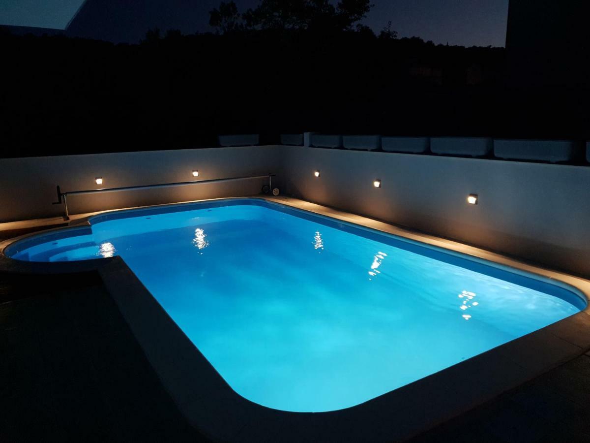 Villa Freya - Vacation House Slatine Exterior photo